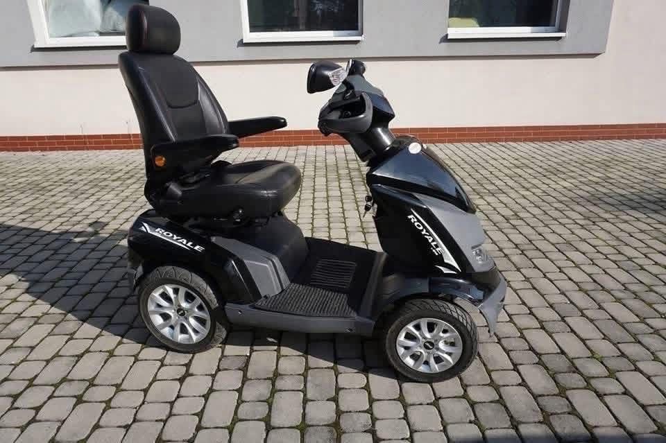 Drive DeVilbiss Healthcare Royale 8mph Heavy Duty Mobility Scooter (Royale 3 / Royale 4) - view 5