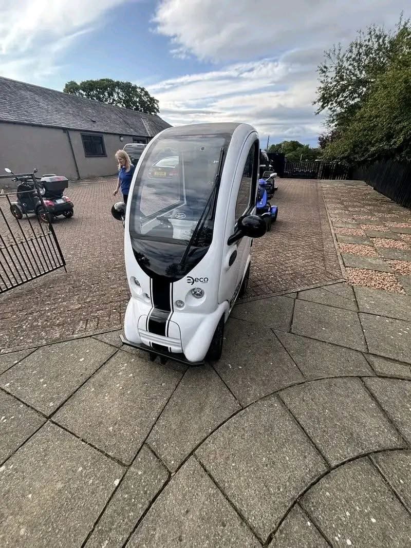 ScooterPac cabin car MK2 plus Mobility Scooter  - view 3