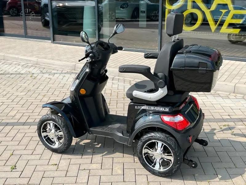 Vita Care 4000 Li mobility scooter  - view 2