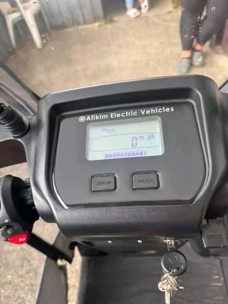 TGA BREEZE S4 mobility scooter - view 6