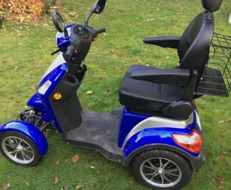 Green Power ZT-4 mobility scooter  - view 2
