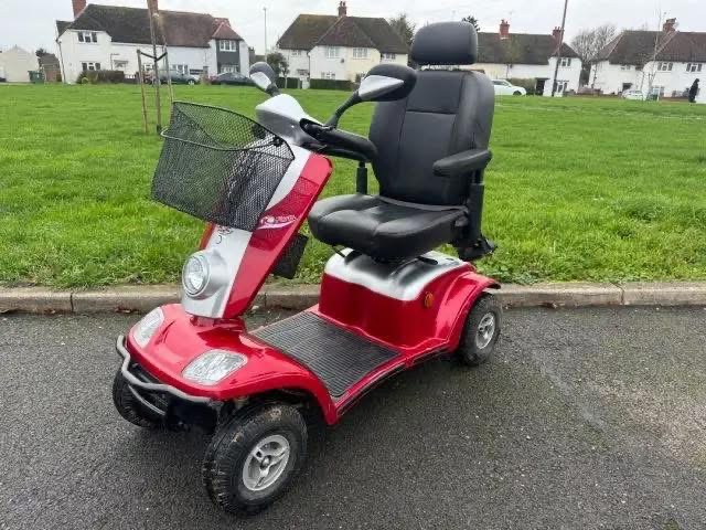 Kymco Maxi XLS mobility scooter  - view 5