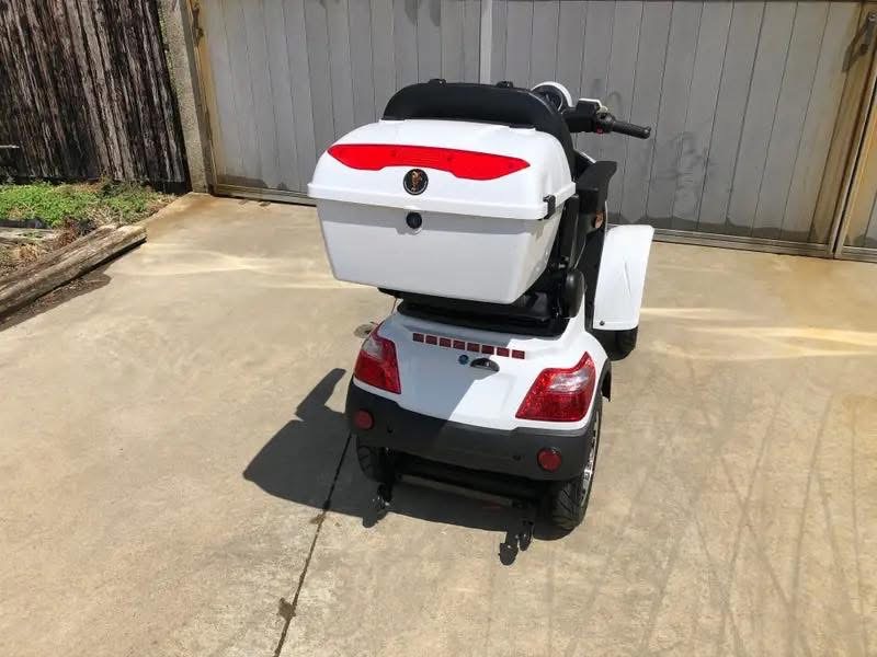 Vita Care 4000 Li mobility scooter  - view 8