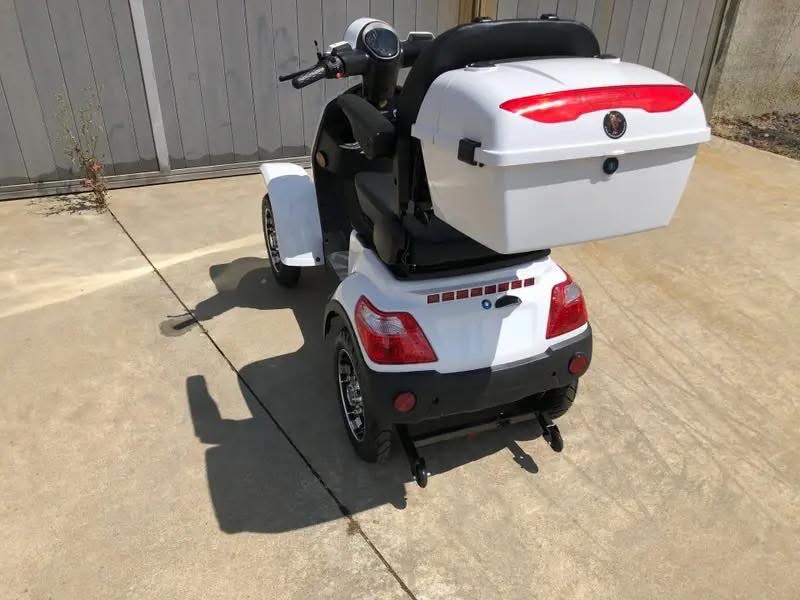 Vita Care 4000 Li mobility scooter  - view 12