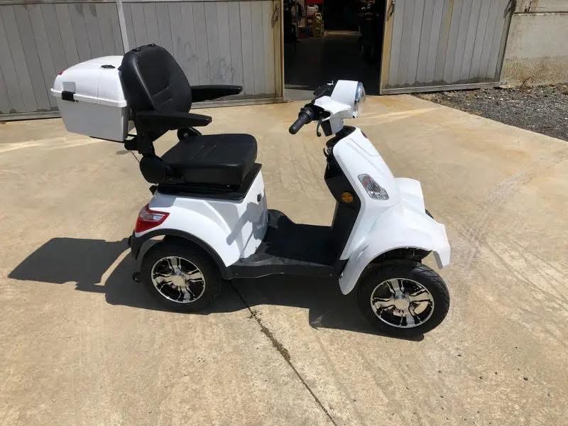 Vita Care 4000 Li mobility scooter  - view 14