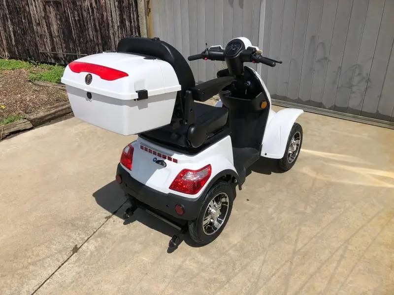 Vita Care 4000 Li mobility scooter  - view 15