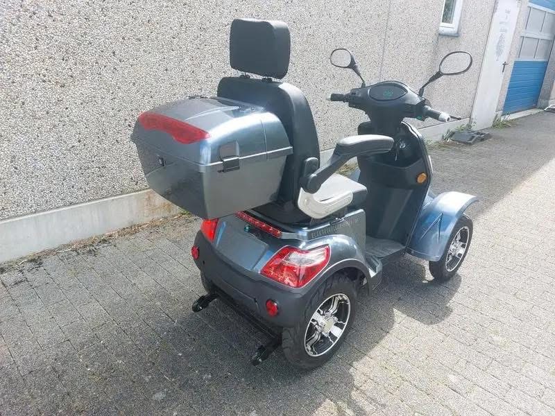 Vita care 4000 Li mobility scooter  - view 4