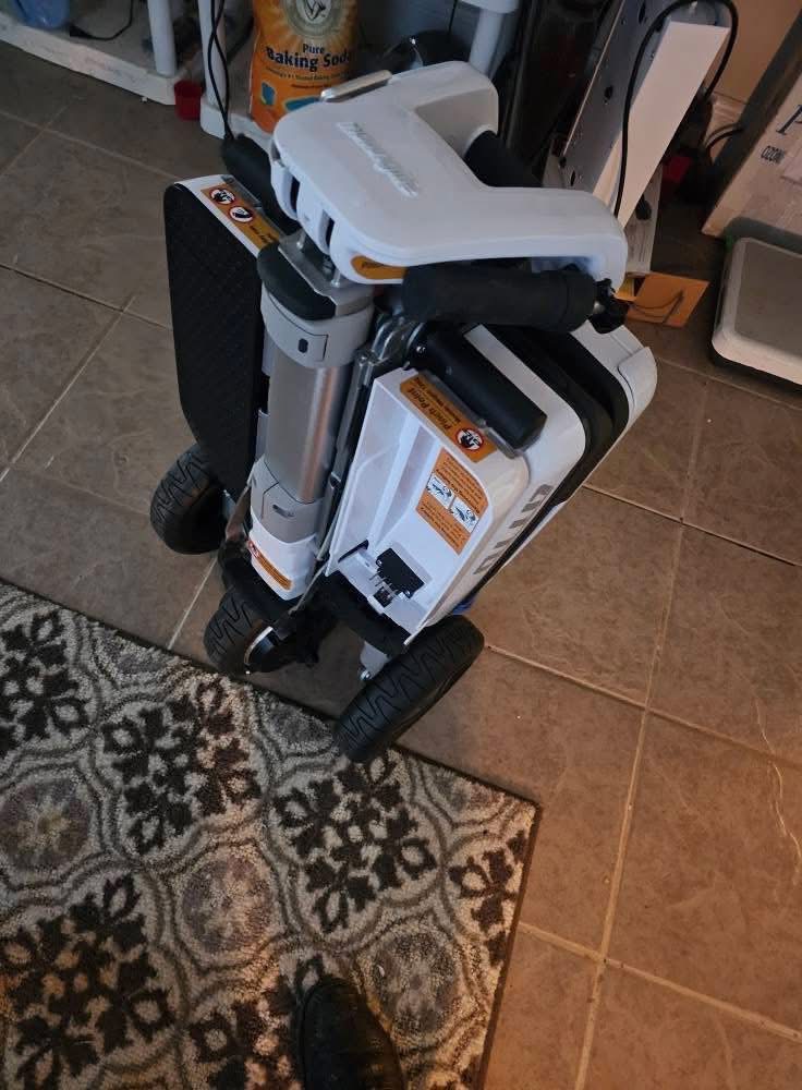 ATTO FOLDING MOBILITY SCOOTER  - view 6