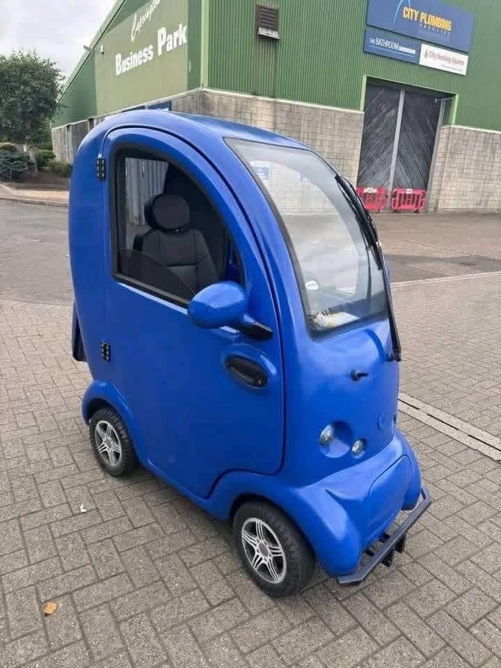 ScooterPac cabin car  - view 3