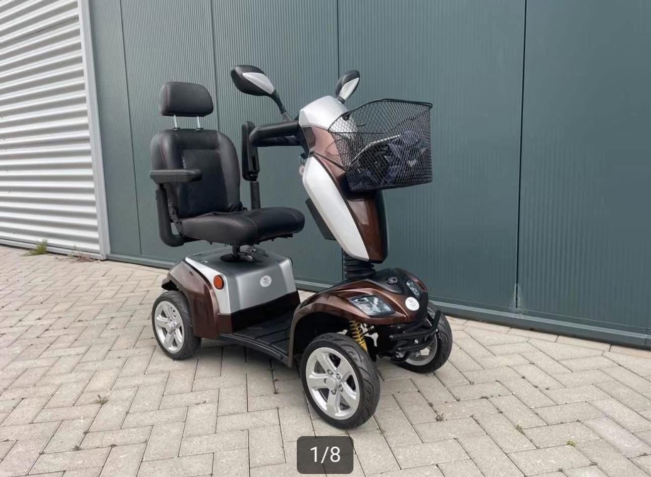 Kymco Agility mobility scooter  - view 2