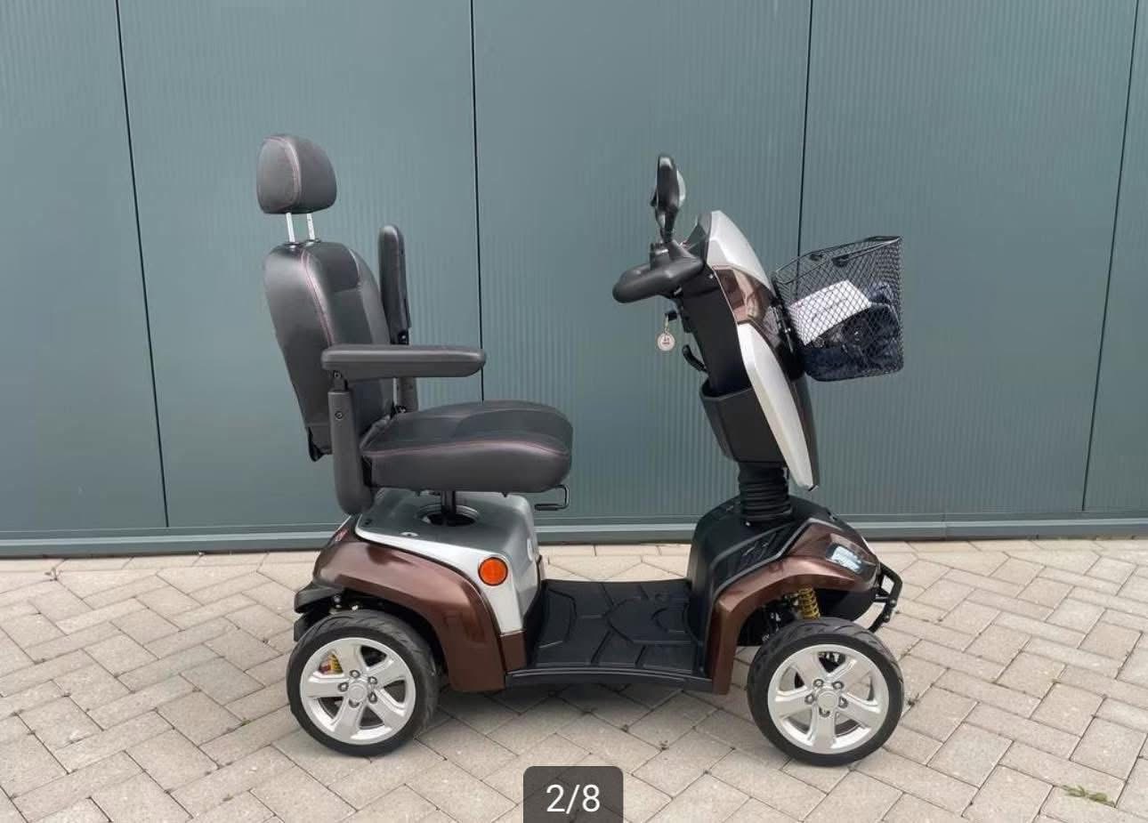 Kymco Agility mobility scooter  - view 3