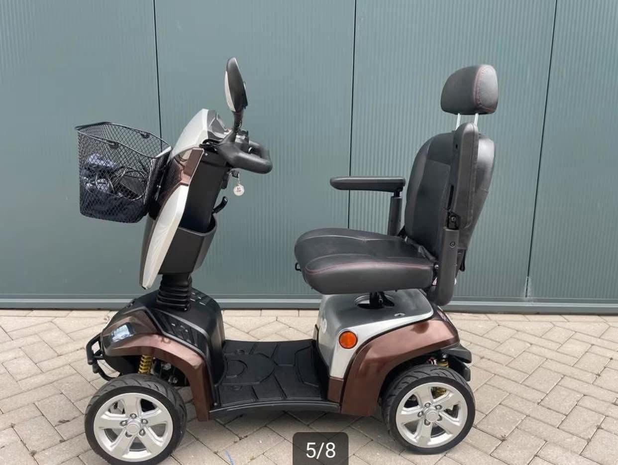 Kymco Agility mobility scooter  - view 6