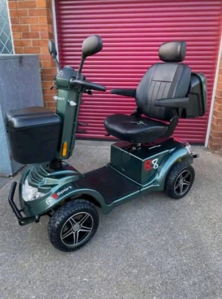 S700 mobility scooter  - view 2