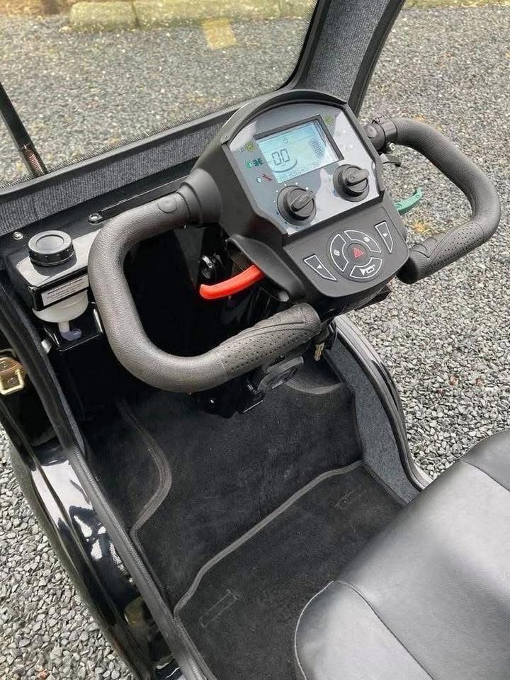 Cabin car MK2 plus Mobility Scooter  - view 4