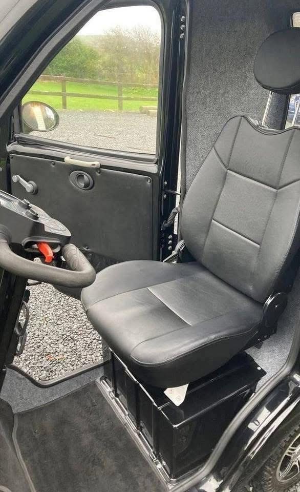 Cabin car MK2 plus Mobility Scooter  - view 6