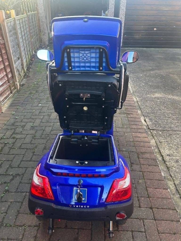 Voyager BN027 electric four wheeled mobility scooter - view 6