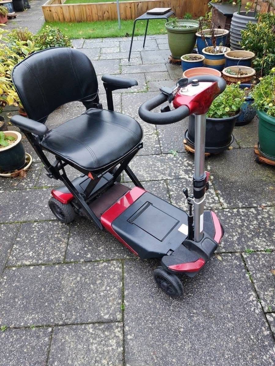 Solax Transformer 4 wheel automatic Folding Scooter - view 5