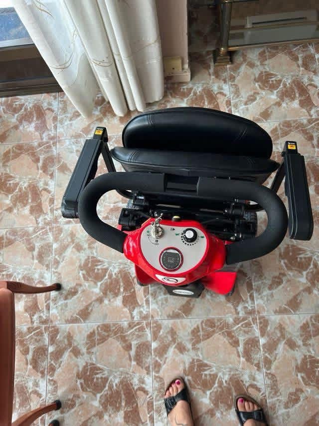Teyder Folding Electric Scooter - view 5