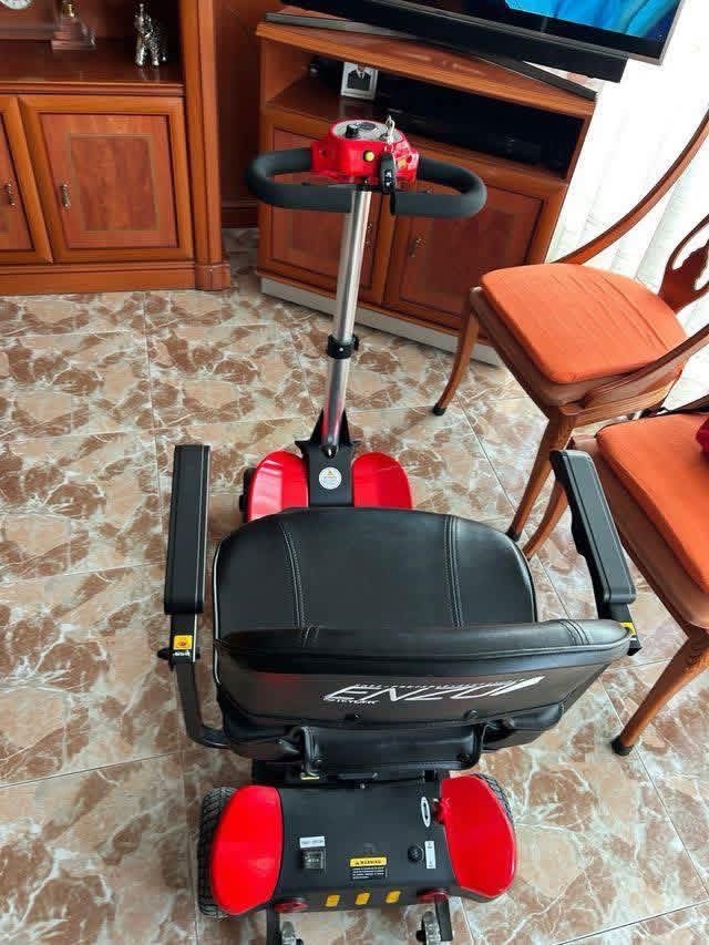 Teyder Folding Electric Scooter - view 6