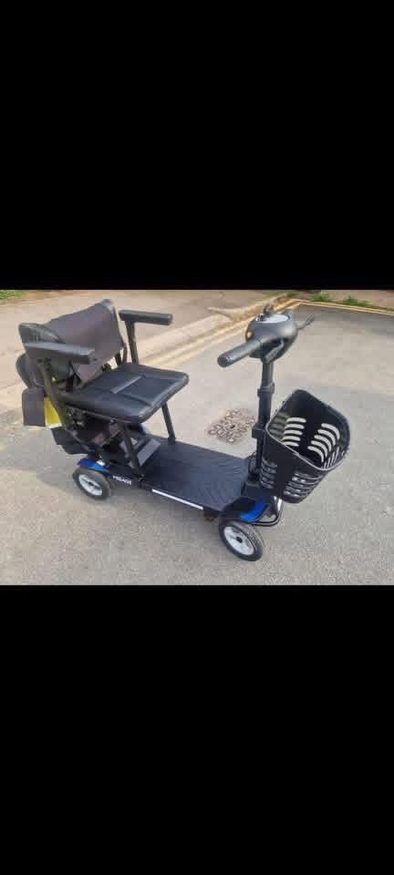 Exceptional Lightweight Aluminium Frame Mobility Scooter - view 5