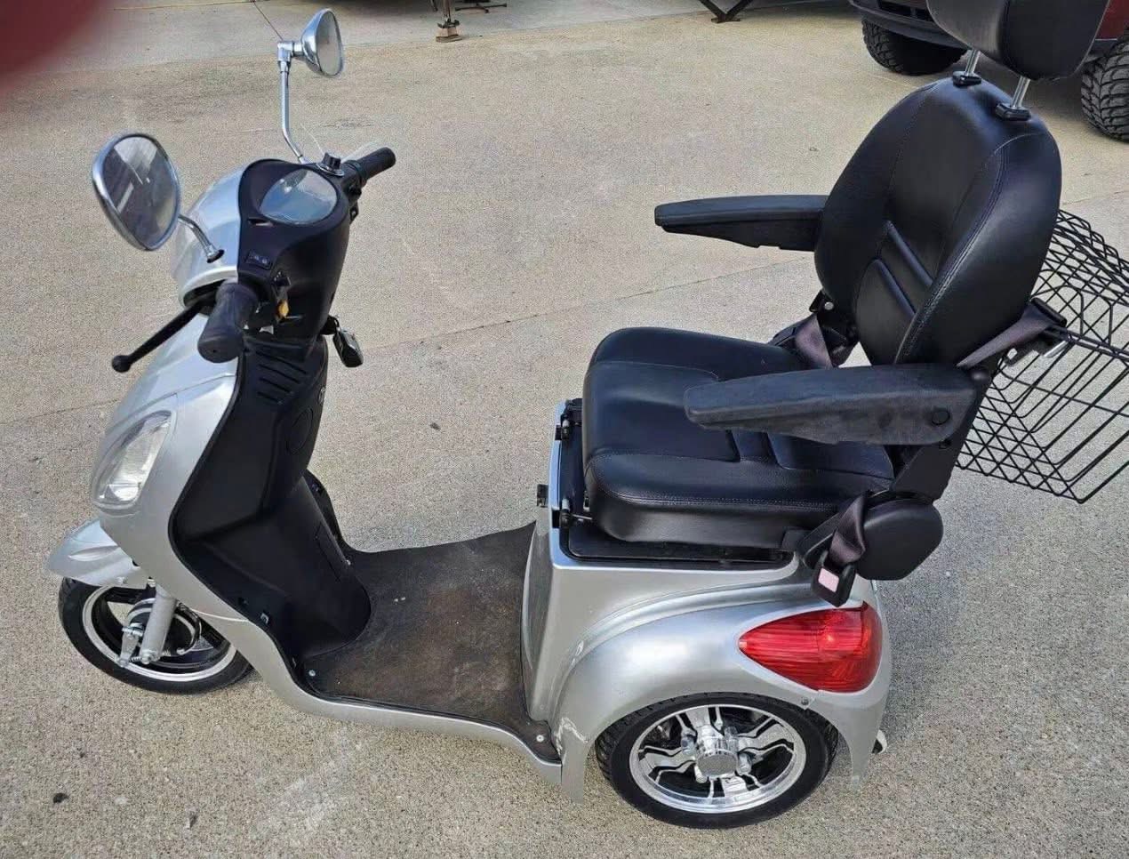 EWheels EW-36 elite power 3wheel mobility scooter