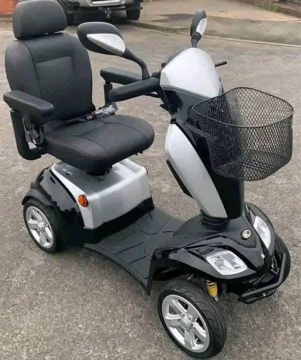 Kymco Agility 8mph Mobility Scooter - view 2