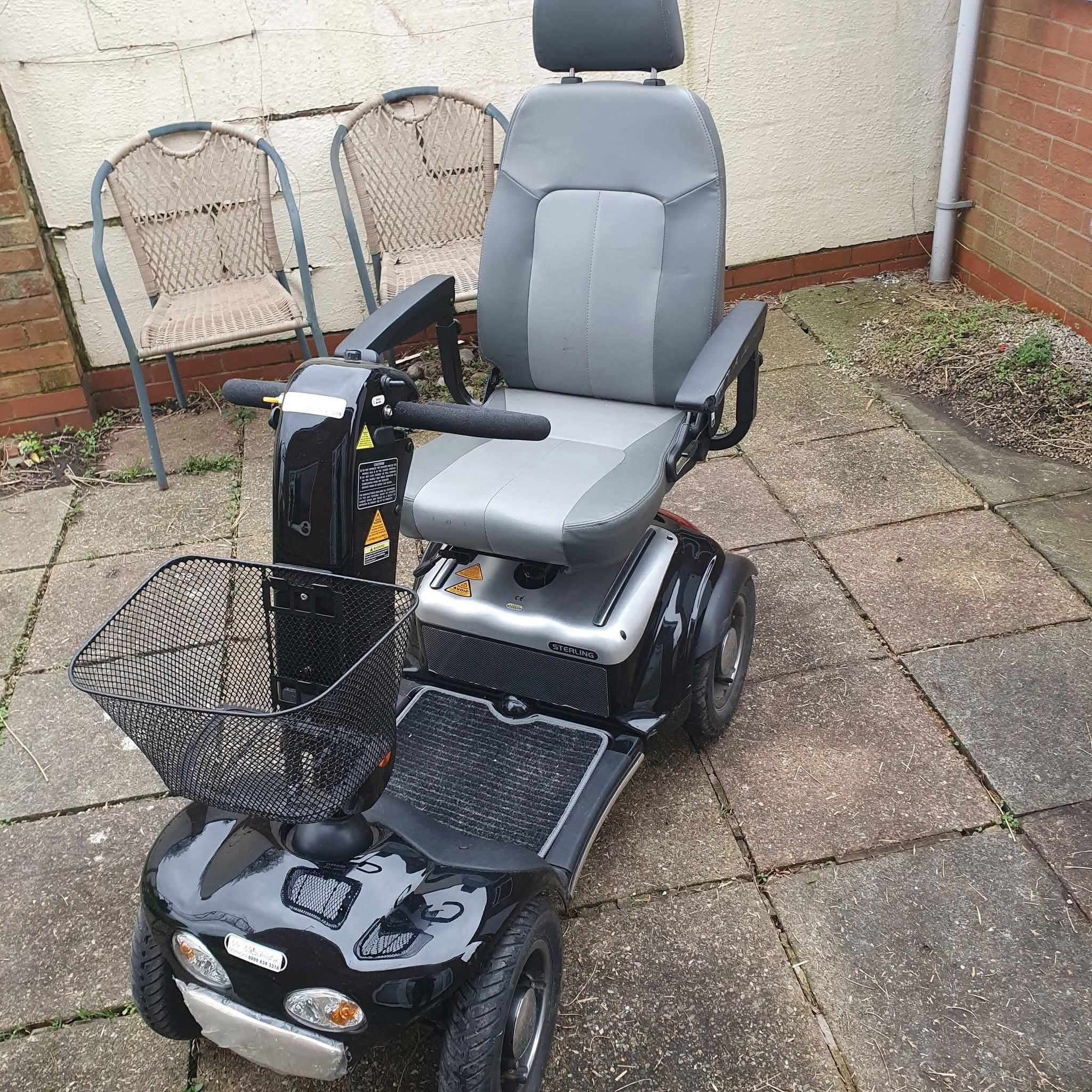 STERLING DIAMOND 8MPH MOBILITY SCOOTER 