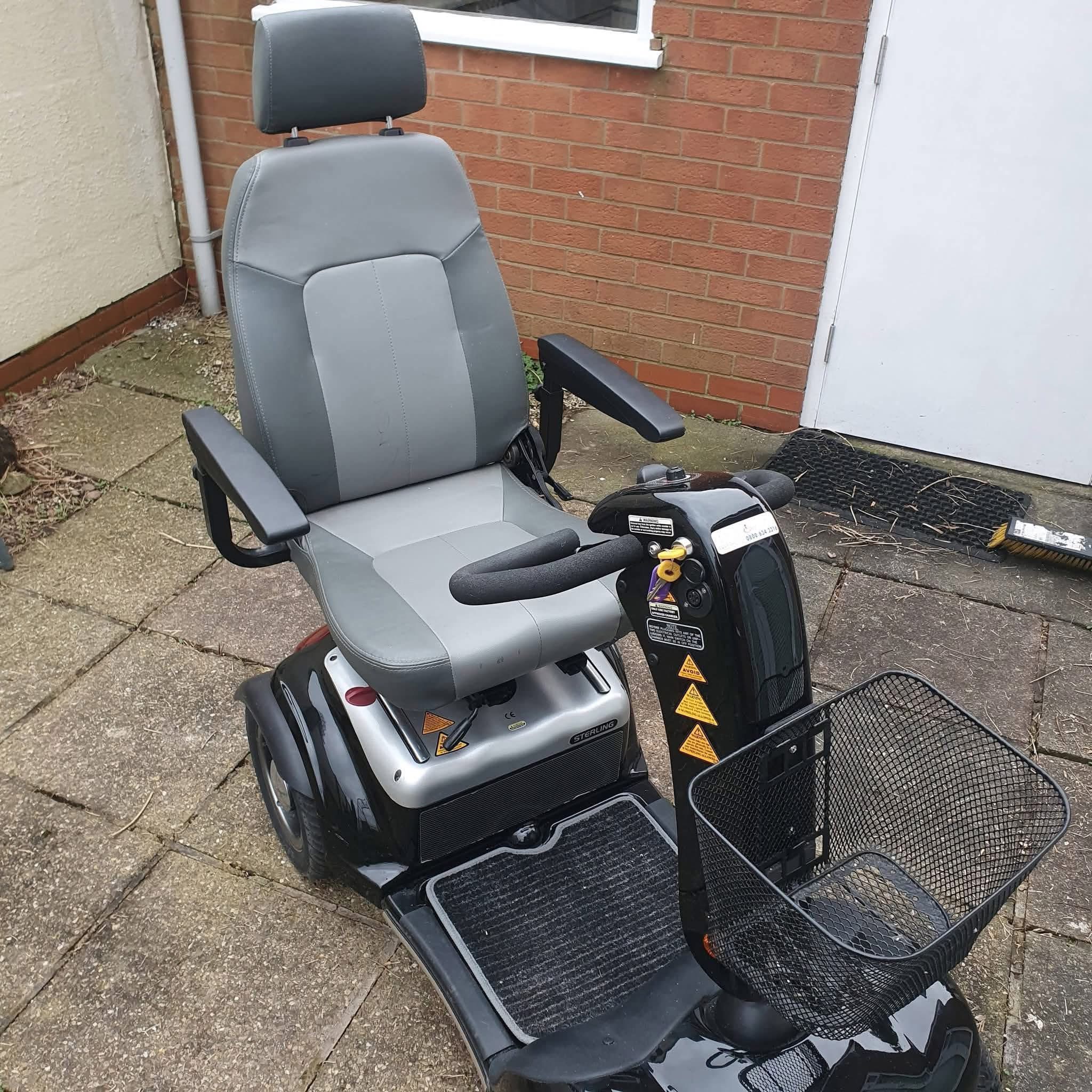 STERLING DIAMOND 8MPH MOBILITY SCOOTER  - view 3