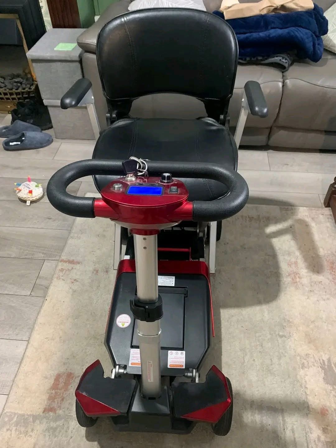 DRIVE AUTOFOLD 4 MOBILITY SCOOTER - view 2