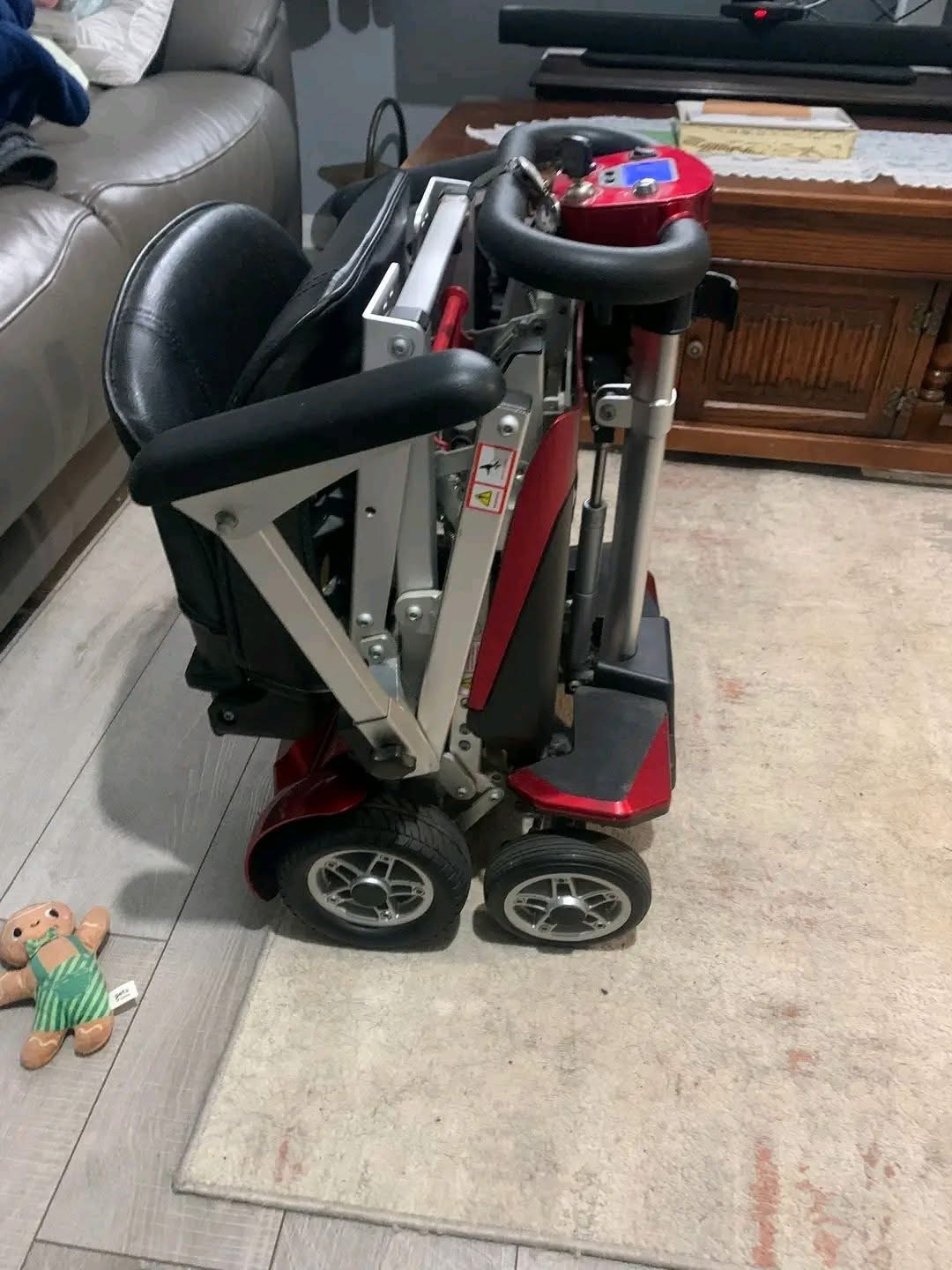 DRIVE AUTOFOLD 4 MOBILITY SCOOTER - view 3