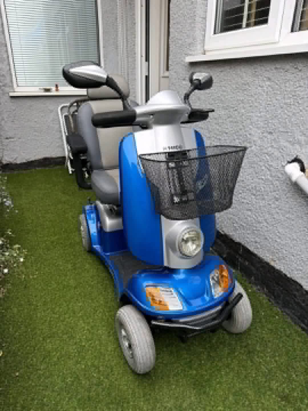 KYMCO MIDI XLS MOBILITY SCOOTER - view 3