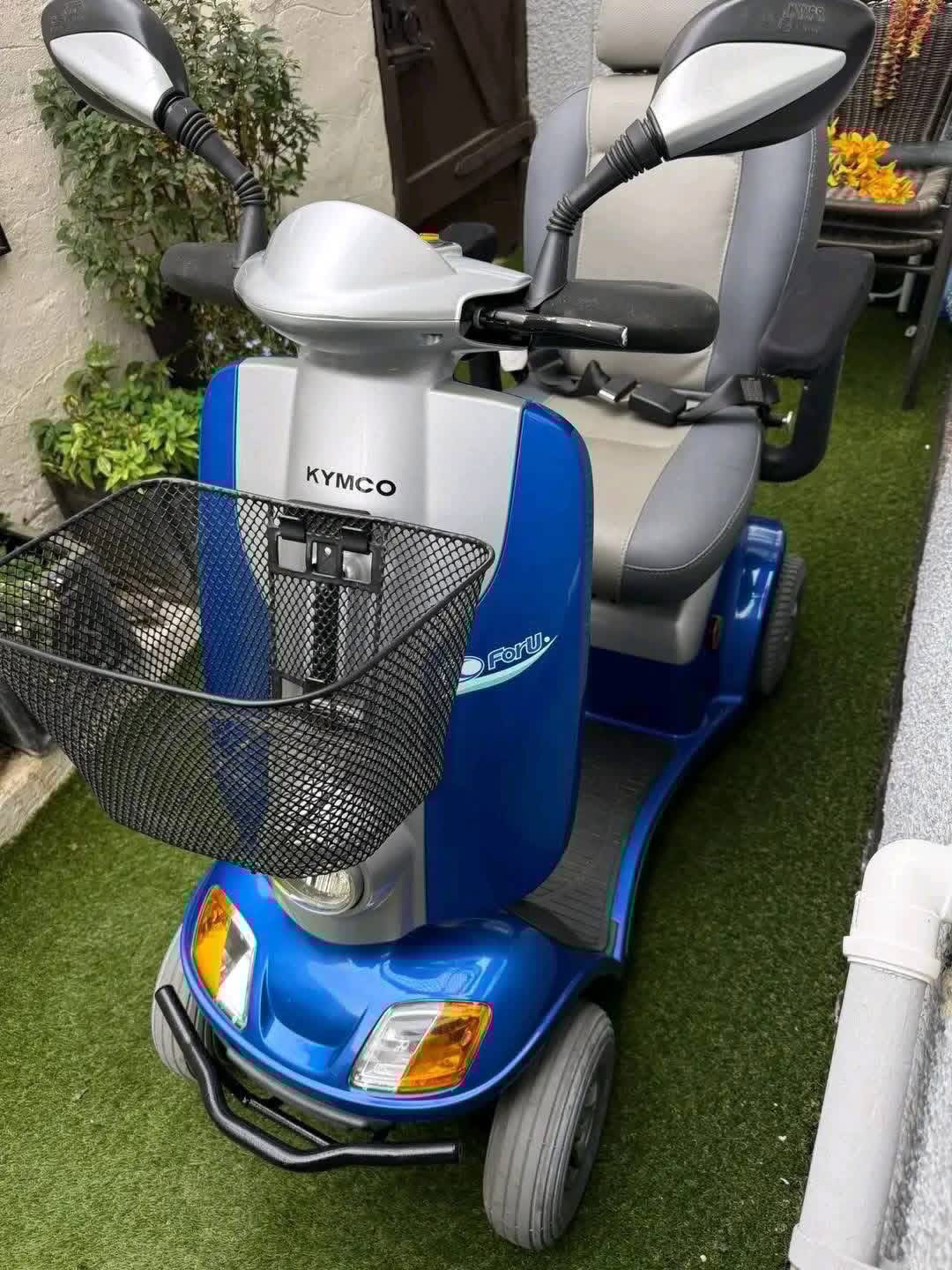 KYMCO MIDI XLS MOBILITY SCOOTER - view 4