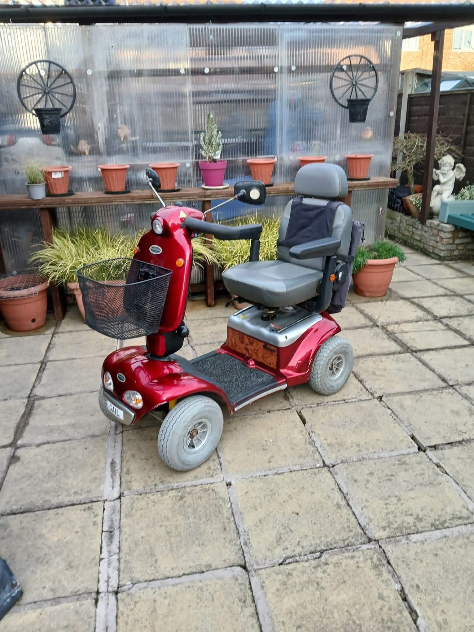 SHOPRIDER 889SL MOBILITY SCOOTER  - view 2