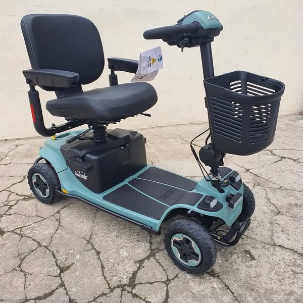 BAJA BANDIT MOBILITY SCOOTER - view 2