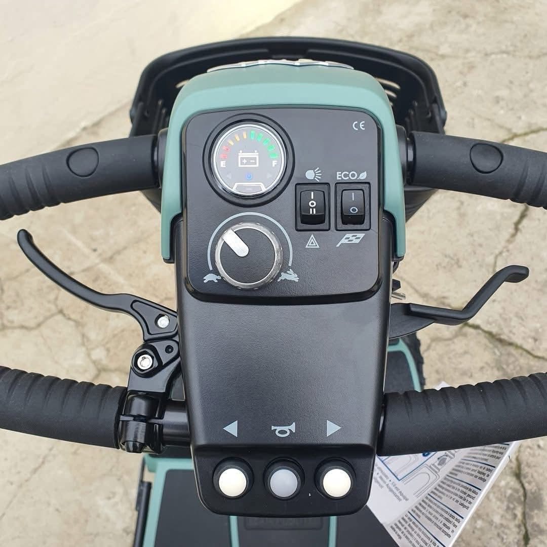 BAJA BANDIT MOBILITY SCOOTER - view 5