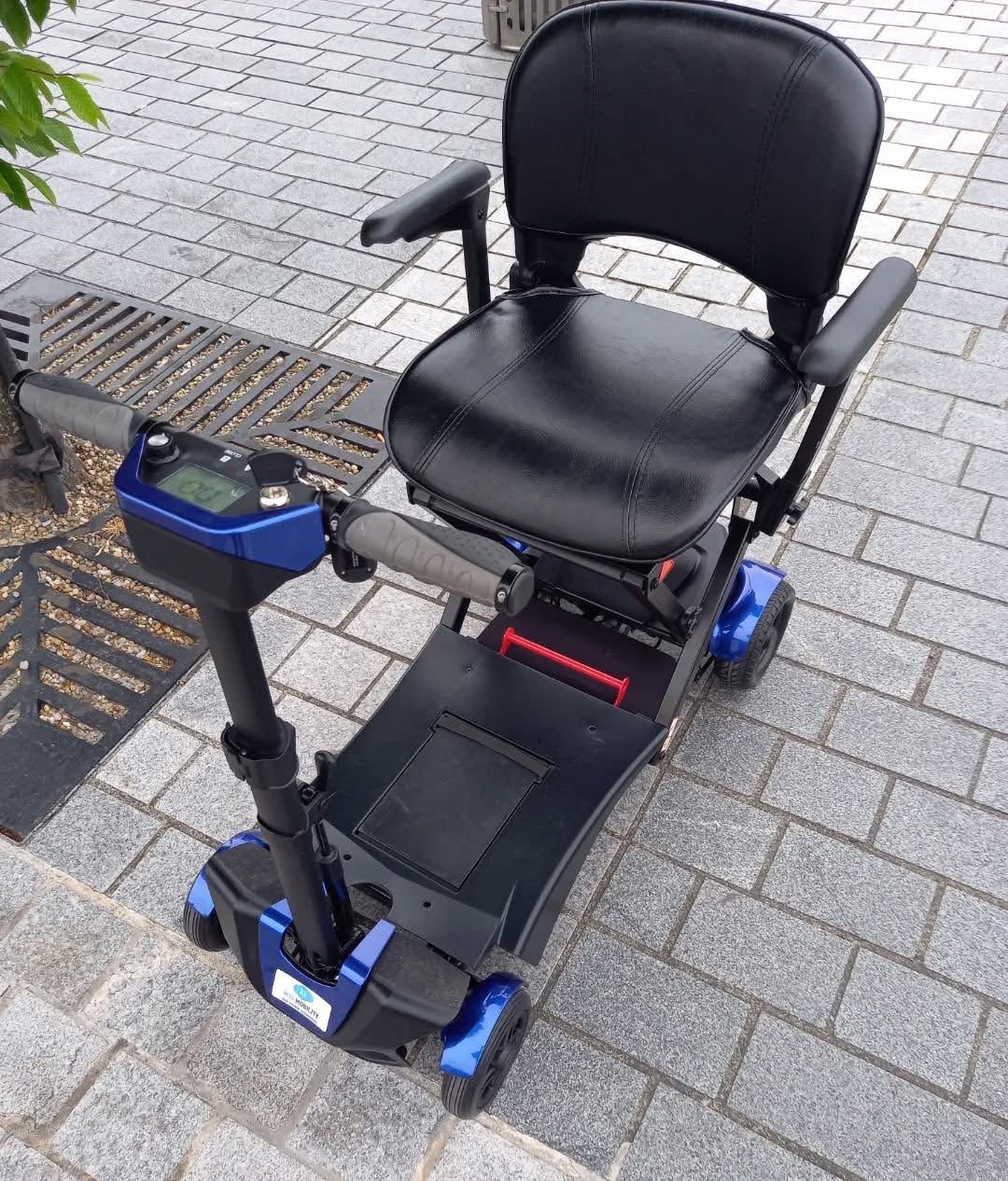 DRIVE FLEX AUTO FOLDING MOBILITY SCOOTER 