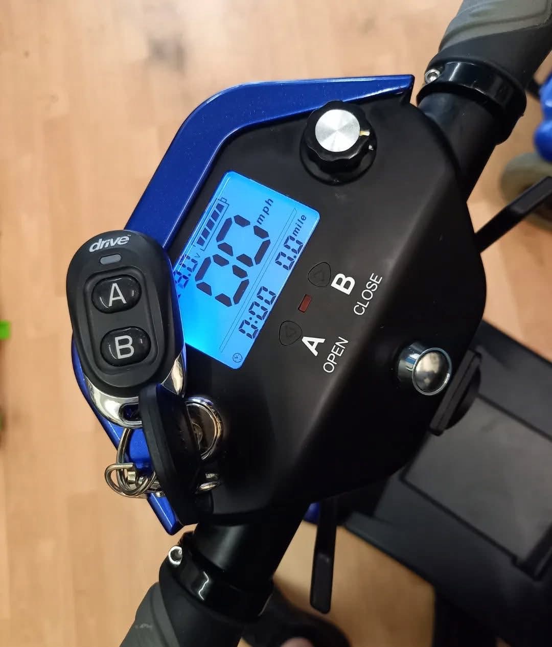 DRIVE FLEX AUTO FOLDING MOBILITY SCOOTER  - view 7