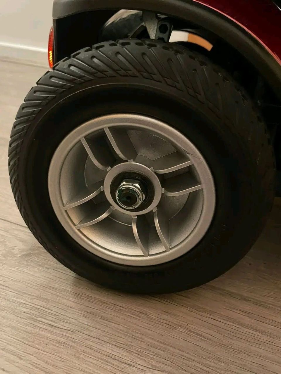 GO GO Pride elite traveller mobility scooter - view 7