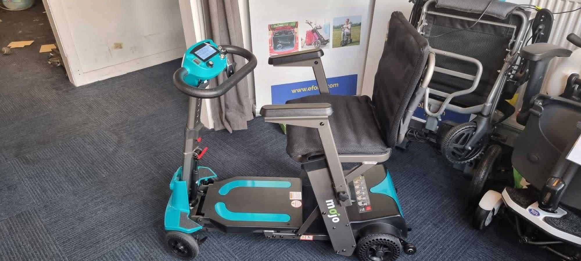 AUTOFOLD MOJO MOBILITY SCOOTER 