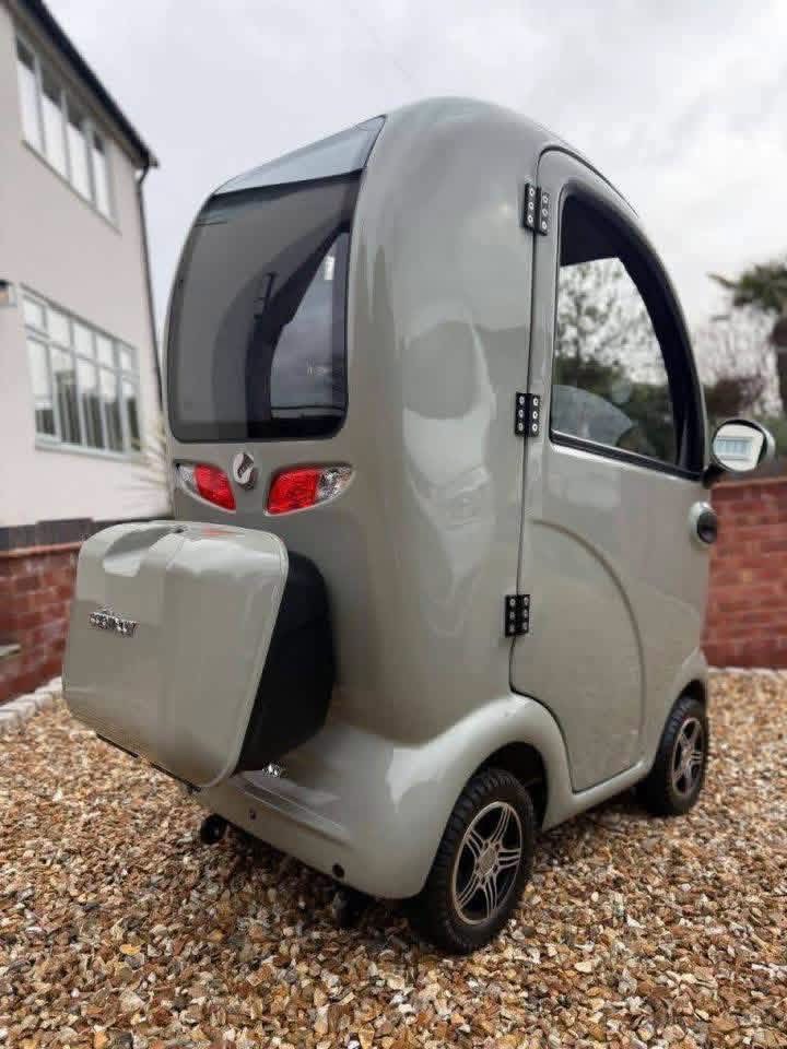 ScooterPac Cabin Car MK2 - view 5