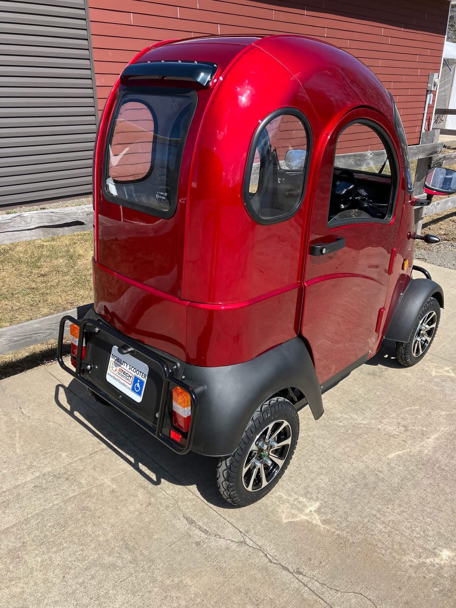 Enclosed Electric Mobility Scooter - view 4