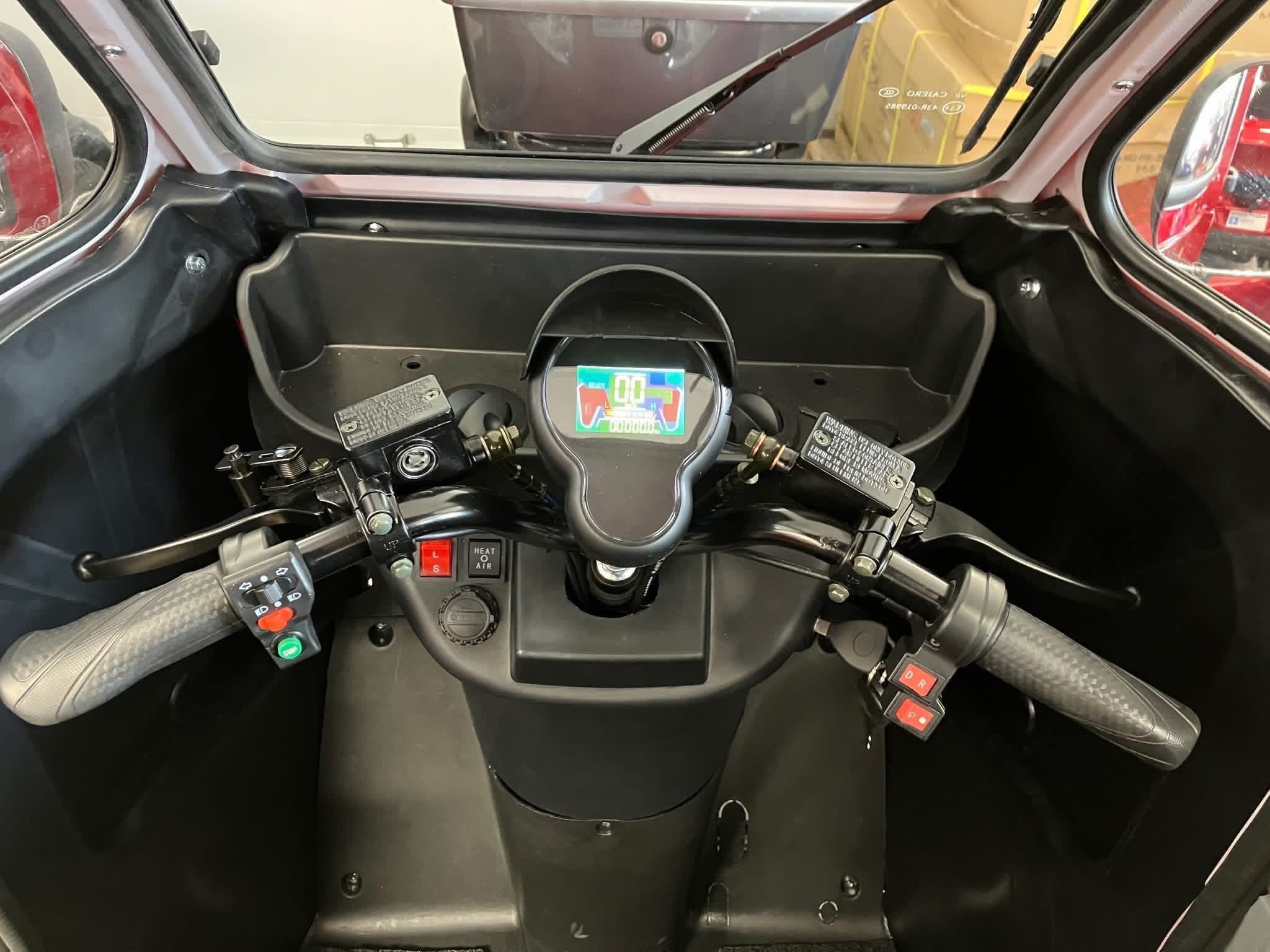 Enclosed Electric Mobility Scooter - view 5