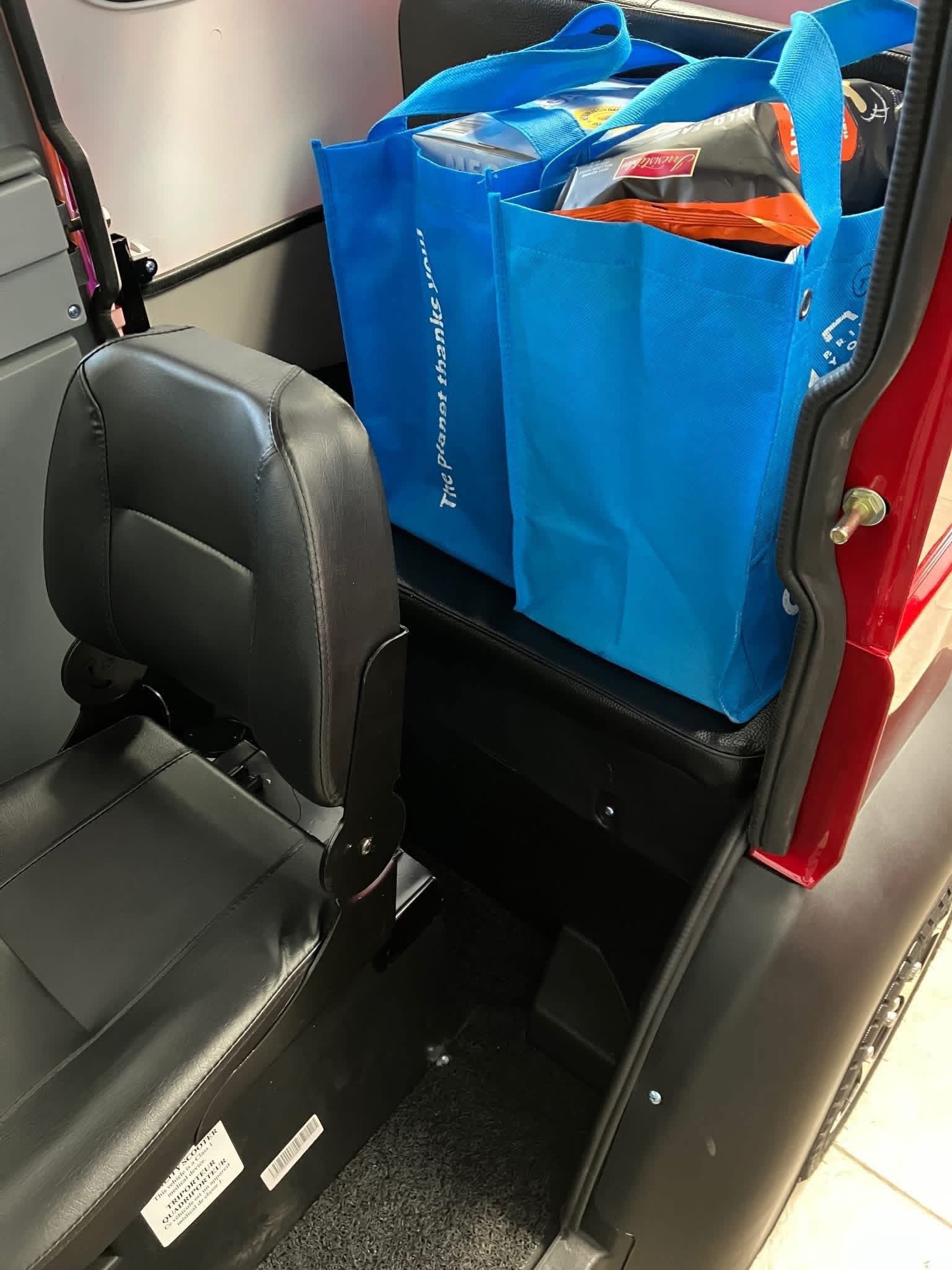 Enclosed Electric Mobility Scooter - view 7