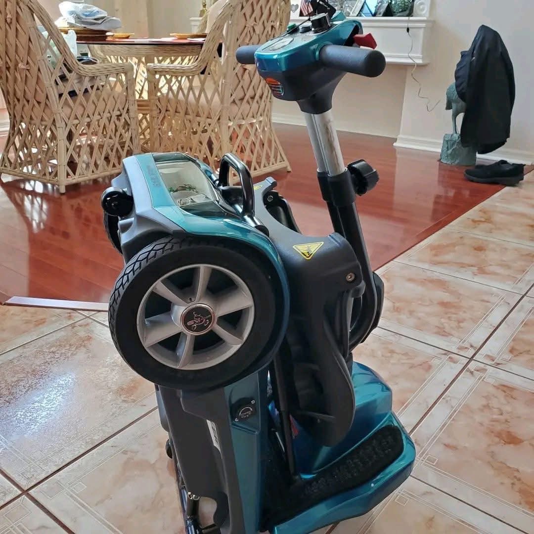 TGA MINIMO FOLDING SCOOTER - view 4