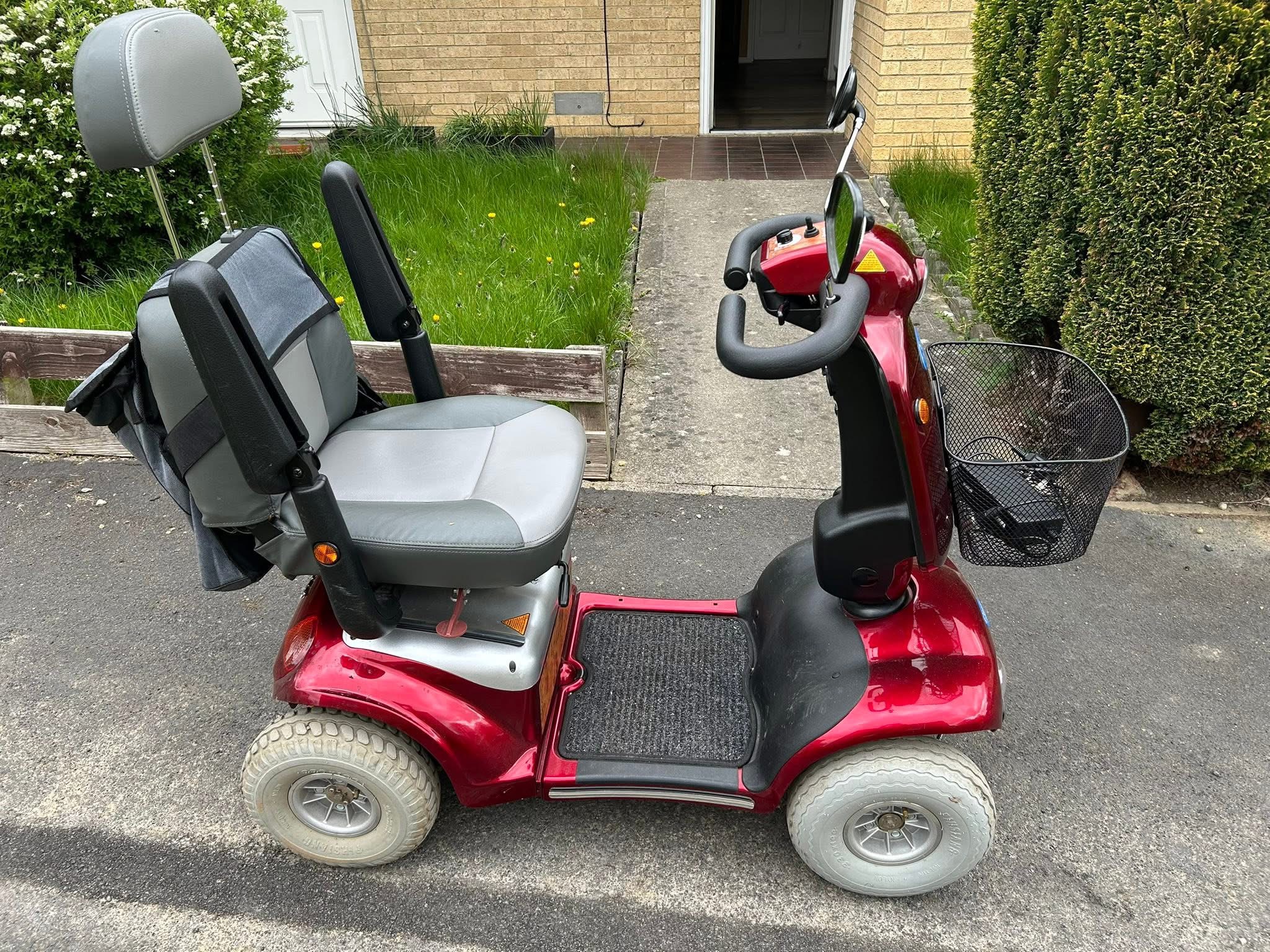 SHOPRIDER mobility scooter - view 3