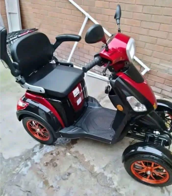 GREEN POWER ZT-4  ALL TERRAIN MOBILITY SCOOTER - view 4