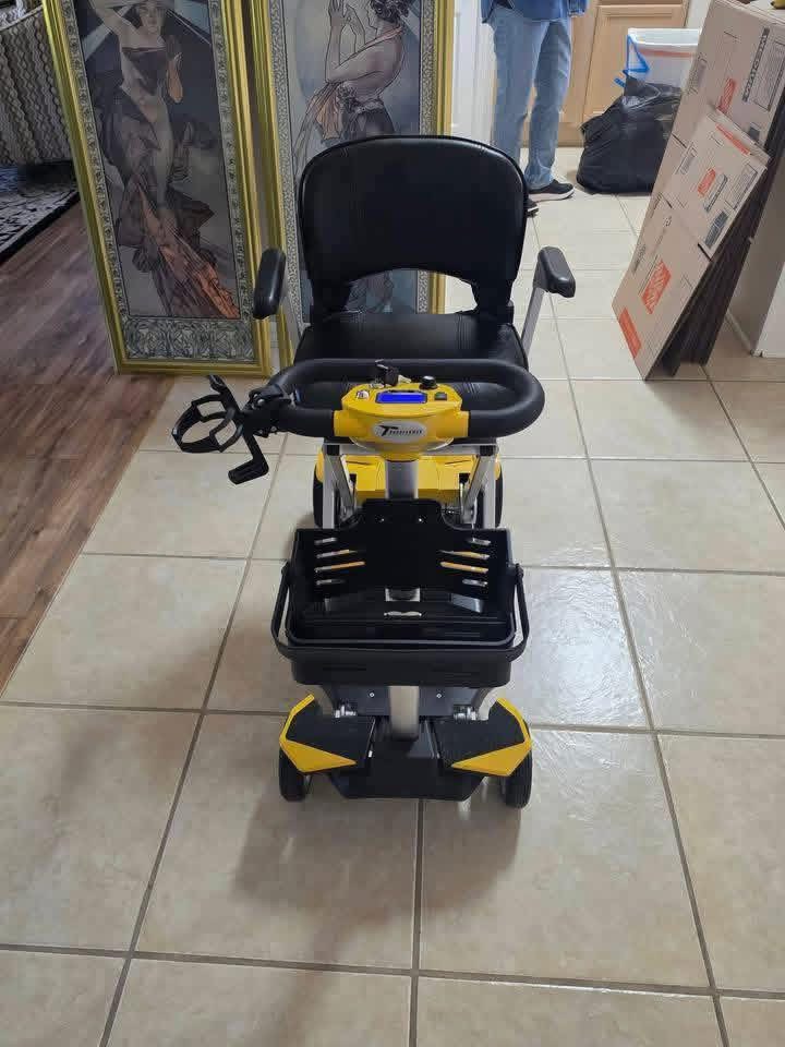 SOLAX TRANSFORMER mobility scooter - view 3