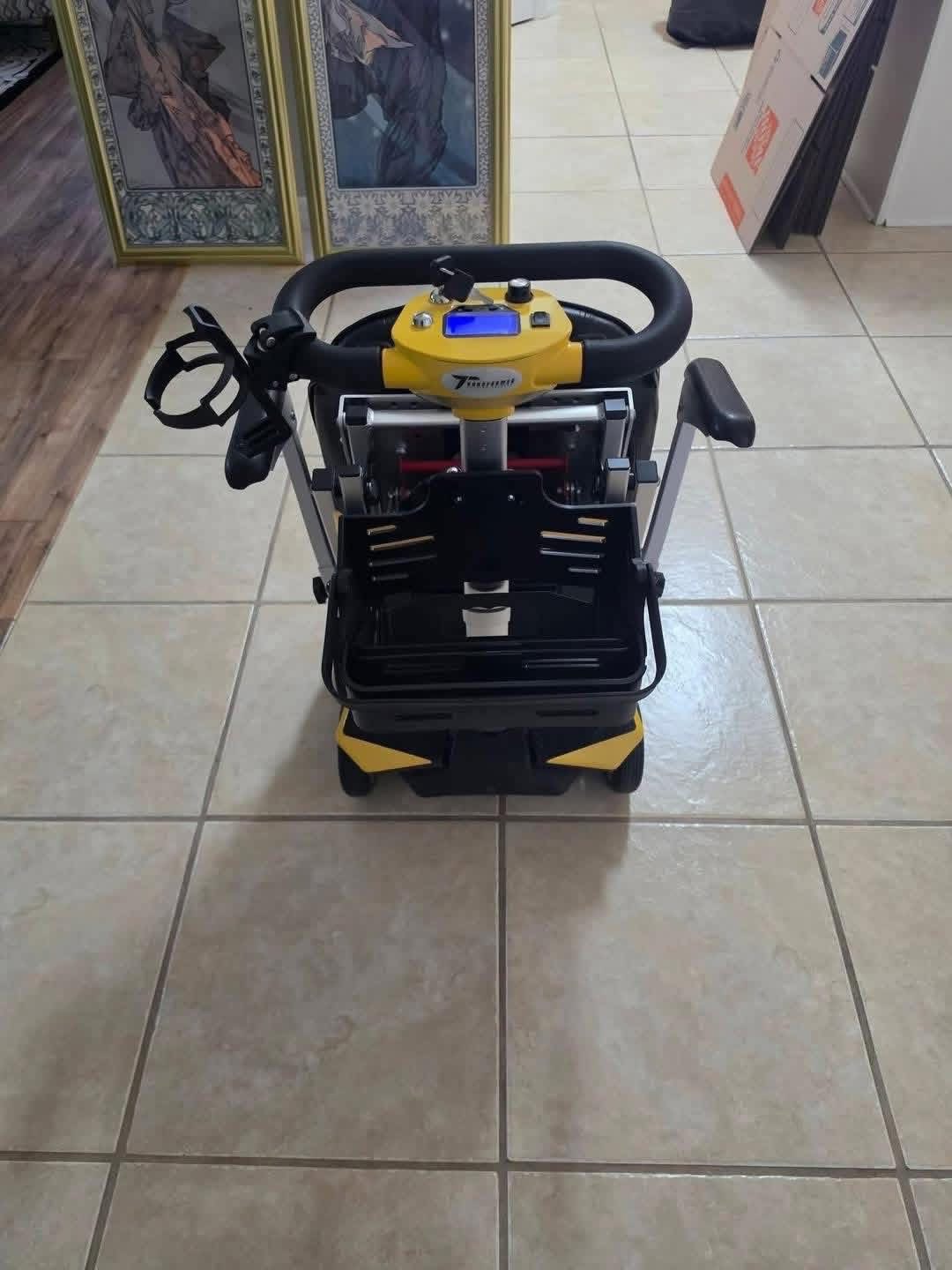 SOLAX TRANSFORMER mobility scooter - view 9