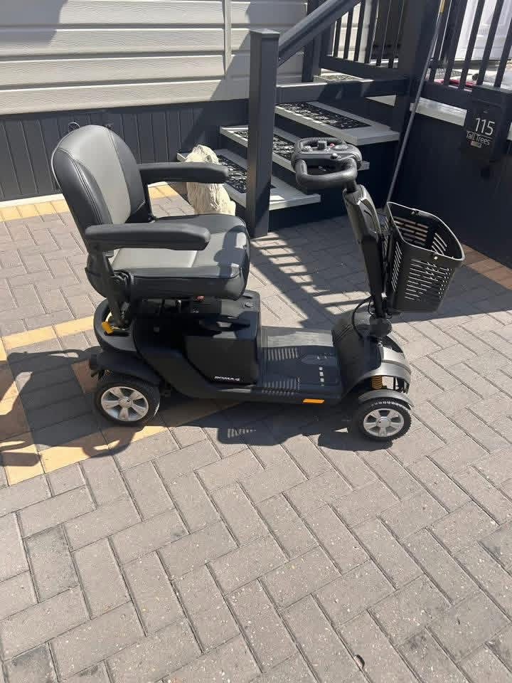 4 wheel lightweight mobility scooter  - view 6