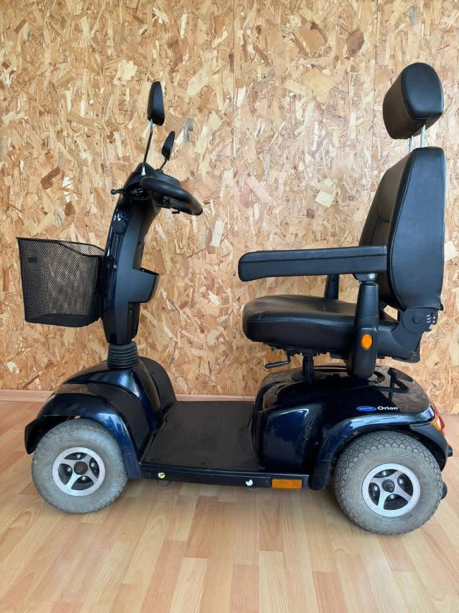 Invacare Orion mobility scooter. - view 3